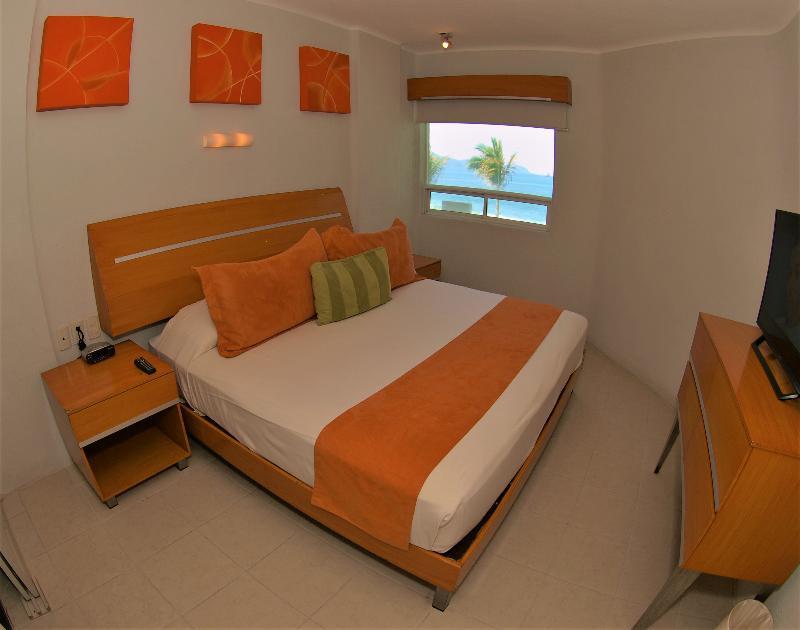 Camino Real Manzanillo Hotel Exterior foto